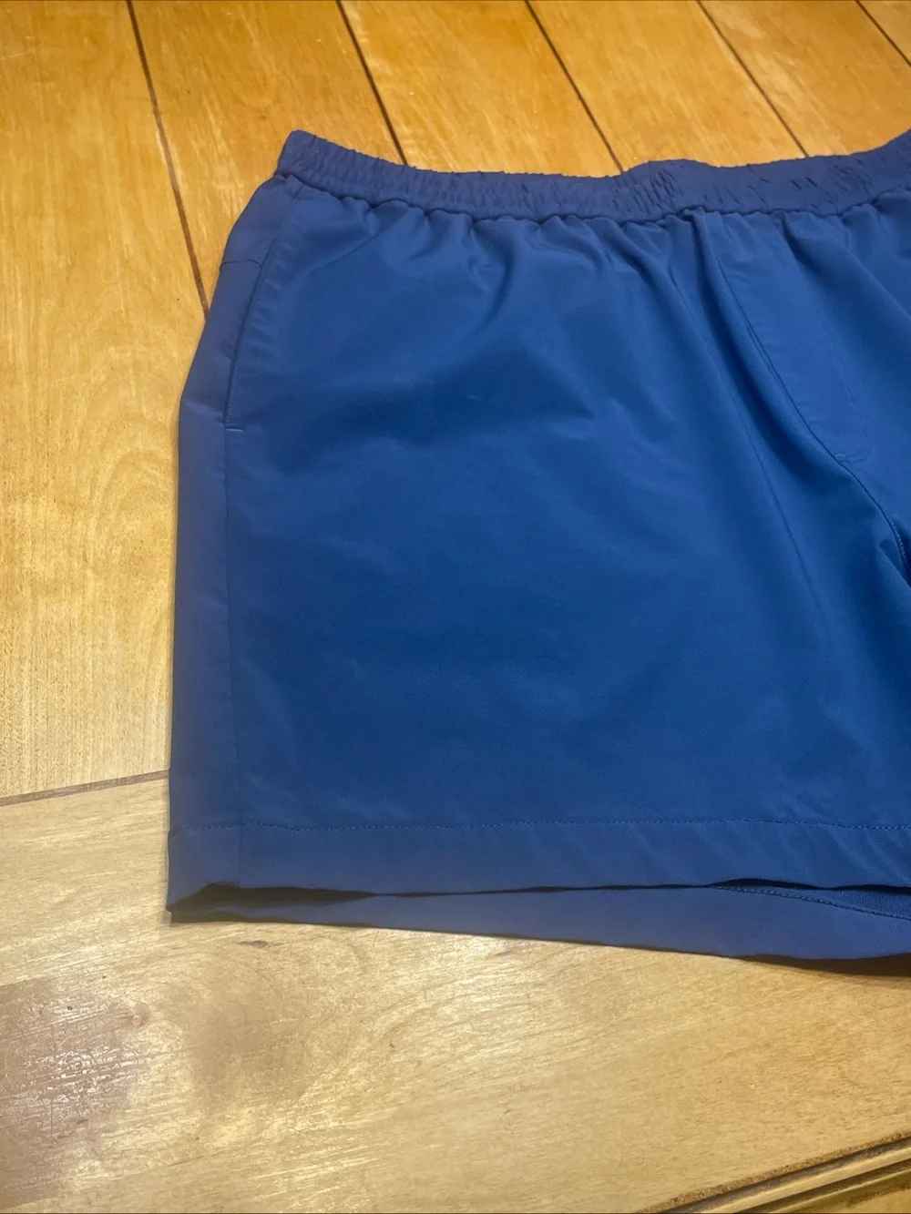 Mizzen+Main Helmsman Elastic Waist Athletic Shorts Blue Size XL Slim 5” Inseam